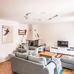 Chesa Mezzaun By Interhome Apartmán