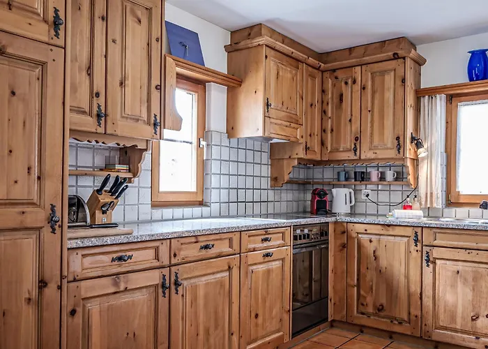 Chesa Mezzaun By Interhome Daire *