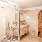 Chesa Mezzaun By Interhome Apartment *