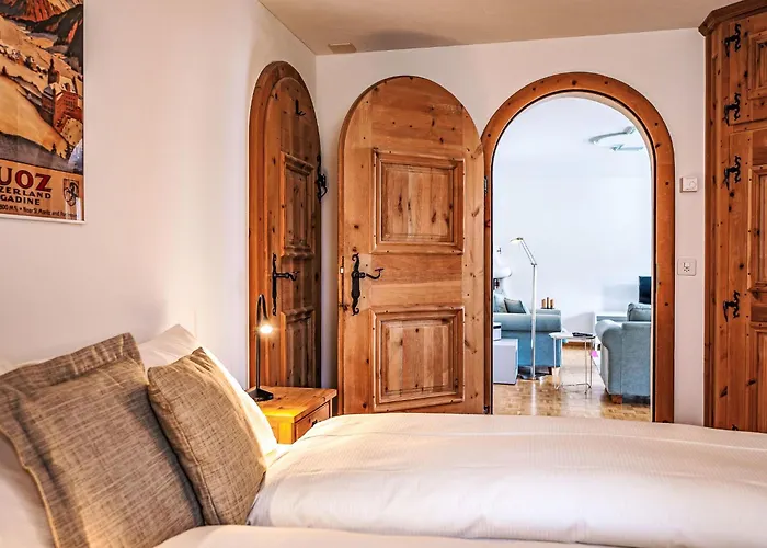 Appartamento Chesa Mezzaun By Interhome