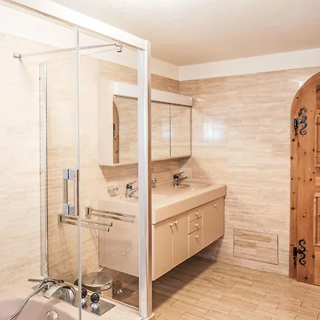 Chesa Mezzaun By Interhome Apartment *